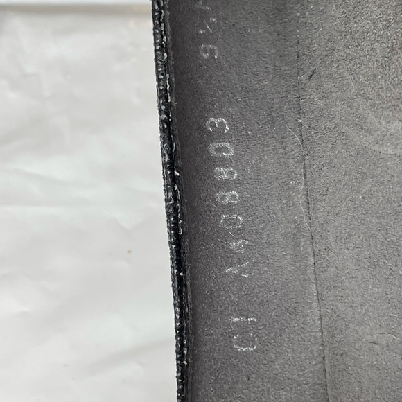 Stuart Weitzman wedge heels, 9 1/2, 3” wedge, in pristine condition and unworn - Picture 5 of 7